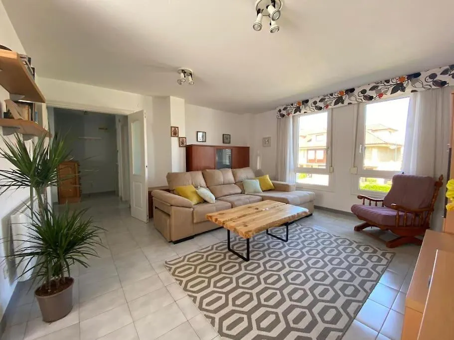 Apartamento En Somo A Dos Pasos De La Playa.